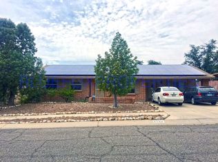 6709 N Starshine Dr, Tucson, AZ 85741