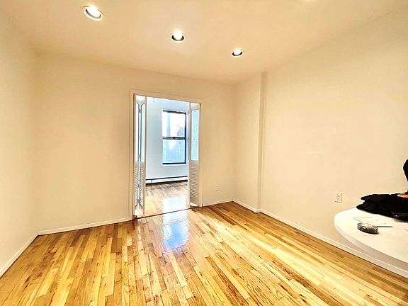5th image of 453 W 46th St #B3