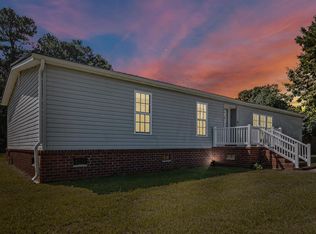 513 Pauline Dr, Bonneau, SC 29431