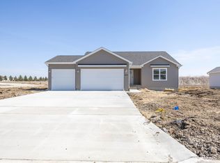 1645 Dalton St, Jesup, IA