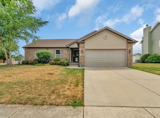 325 S Enrietta Dr, Coal City, IL 60416