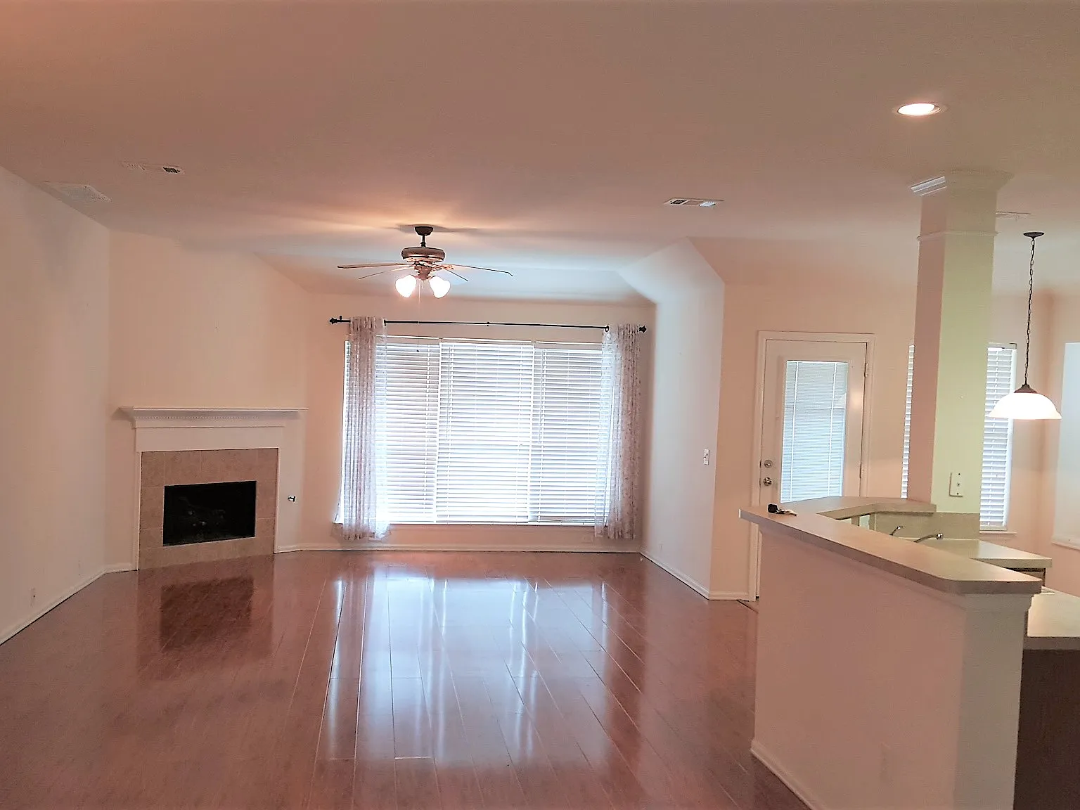 3 Bedroom in Keller ISD — Photo 2
