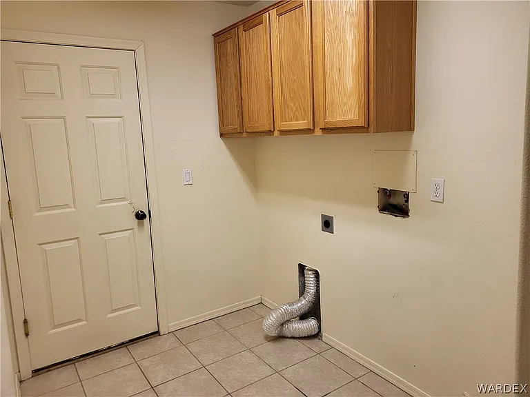 9842 S Phoenix Dr — Photo 12