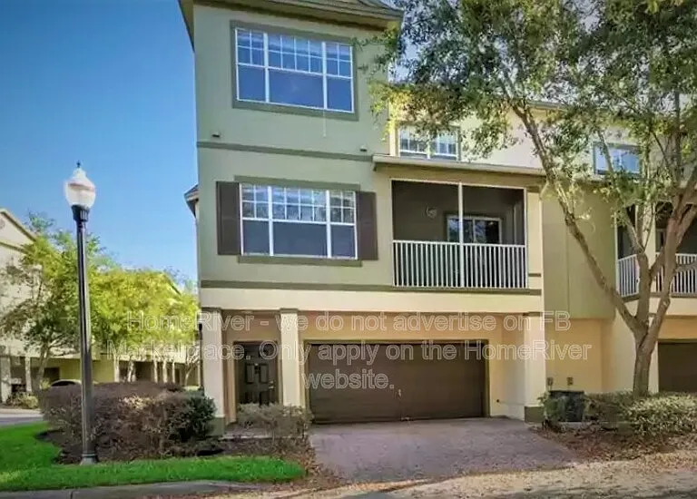 2388 Grand Central Pkwy #1 — Photo 1