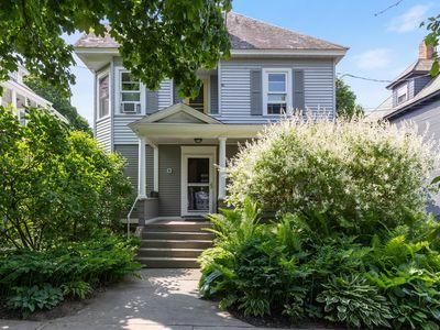 107 Loomis Street, Burlington, VT, 05401
