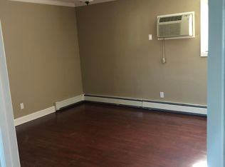 17 Windward Rd, Norwalk, CT 06854