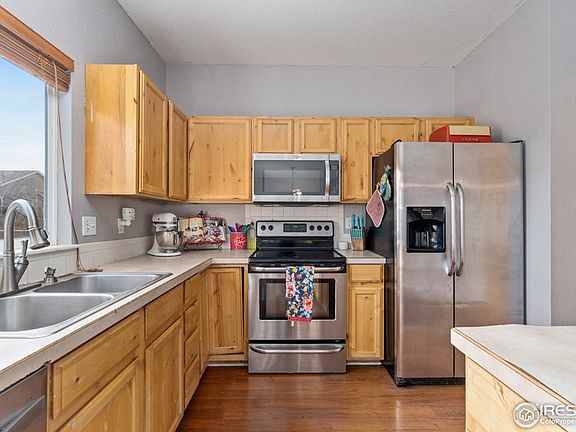 3rd image of 1047 Mahogany Way