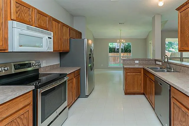 2404 Glenhaven Dr — Photo 87
