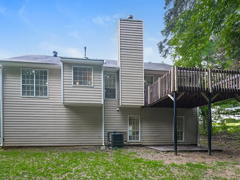 2526 Riverwood Spg — Photo 15