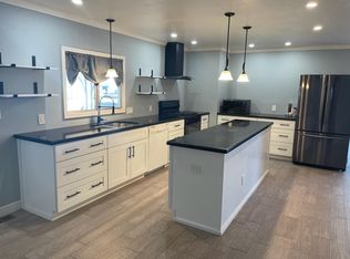201 W Cedro Dr, Green Valley, AZ 85614