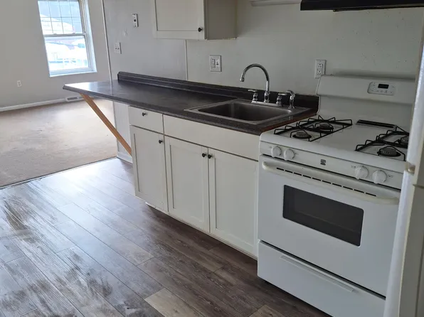 701 E 2nd Ave #202, Tarentum, PA 15084