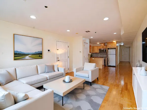 540 29th Street image 1 of 12