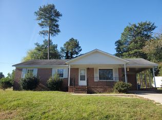 7314 Hyannis Dr, Fayetteville, NC 28304