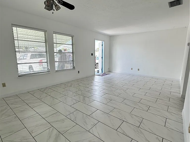 10 Tangerine Ct — Photo 12