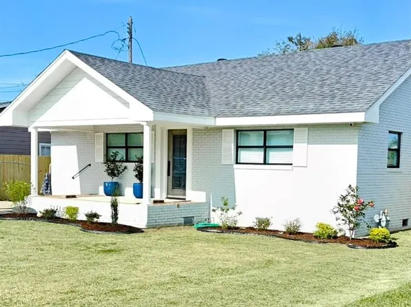 1207 Bourg St, Houma, LA 70360