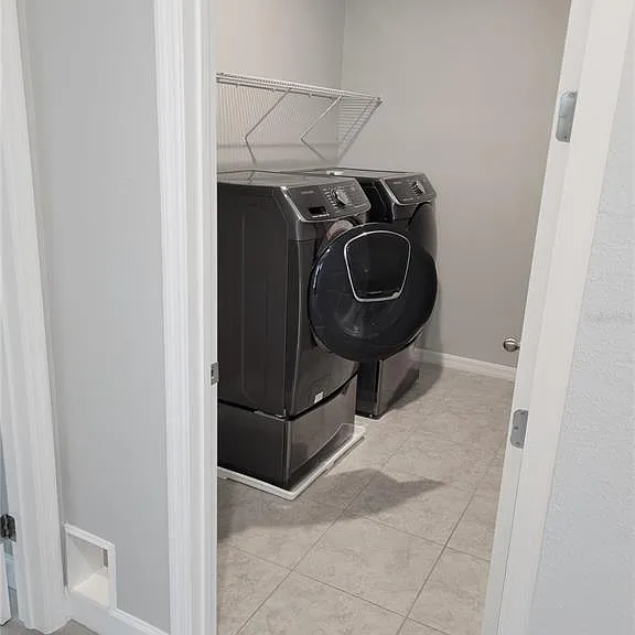 11531 Charnock Dr — Photo 36