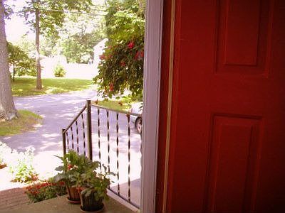 Entry (view to driveway)