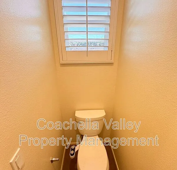 138 Shoreline Dr — Photo 43