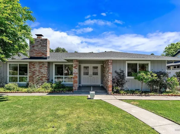 469 Pythian Road, Santa Rosa, CA 95409
