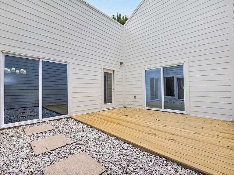 7111 Halfpenny Rd — Photo 36
