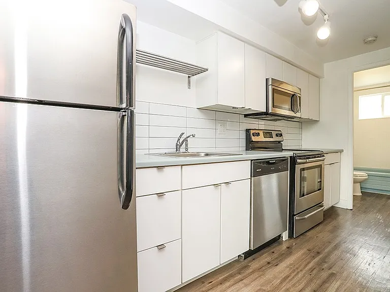 2441 S. York St. — Photo 41