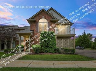 3387 Tremonte Cir S, Rochester, MI 48306