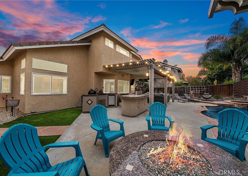 39533 Via Montalvo, Murrieta, CA 92563 | Zillow