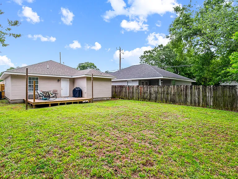 8407 Jarmen Ln — Photo 21