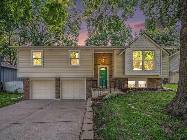 1514 N Glen Ellyn St, Independence, MO 64056