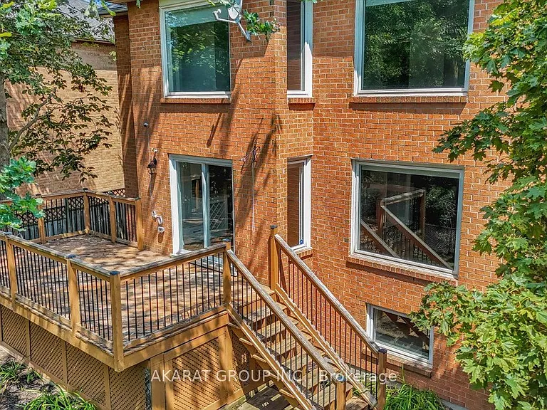 1274 Kings College Dr — Photo 47