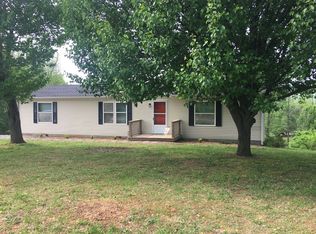 301 Galloway Rd, Dawson Springs, KY 42408