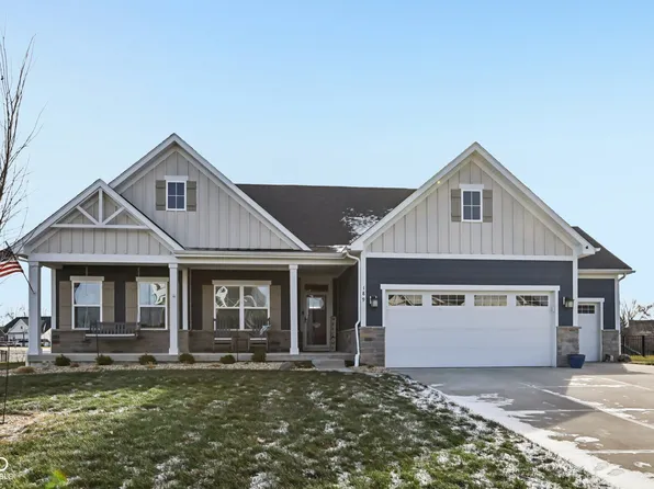 189 Lone Eagle Ln, Whiteland, IN 46184