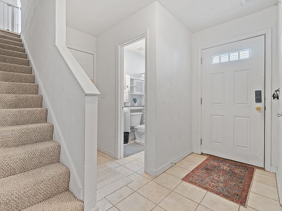 5th image of 4518 Coronet Ave