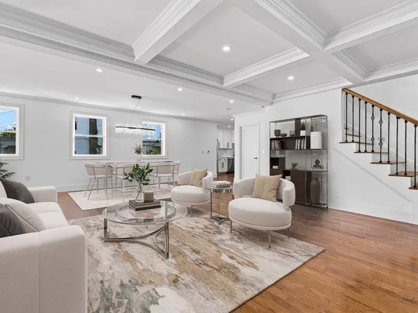 17 Central St, Ashland, MA 01721