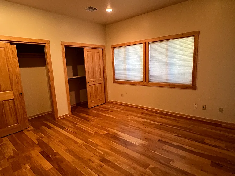 118 River Oaks Ct — Photo 6