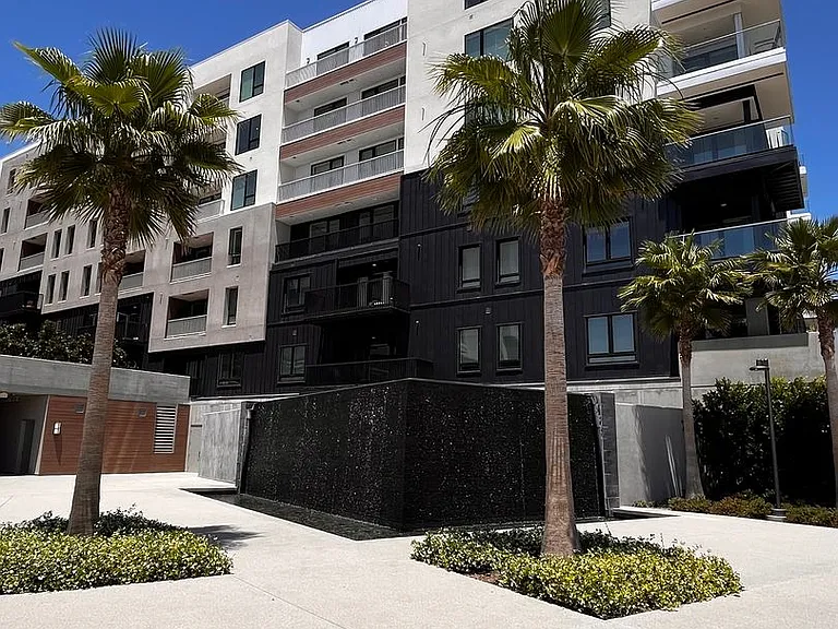 3609 Rivington — Photo 1