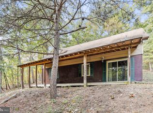 714 Raven Rocks Rd, Springfield, WV 26763