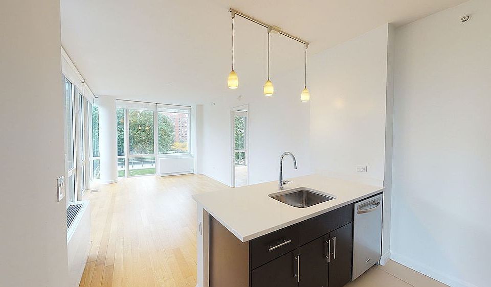 1st image of 805 Columbus Ave #11F