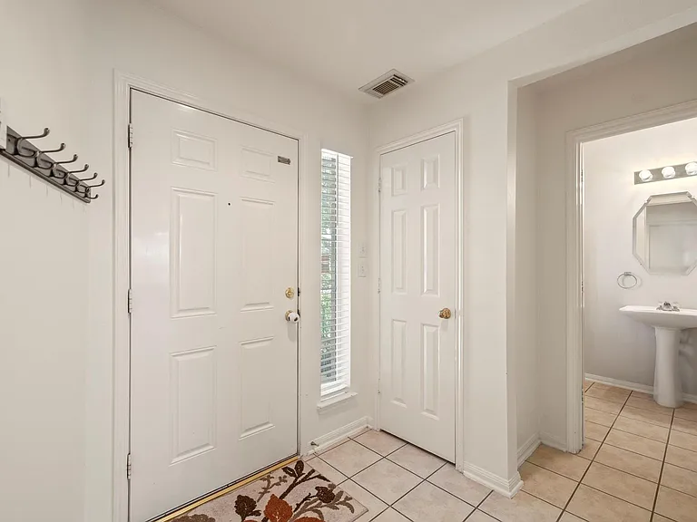 12202 Mardi Gras Dr — Photo 20