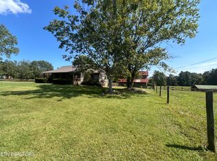 1115 Tazewell Pike, Luttrell, TN 37779