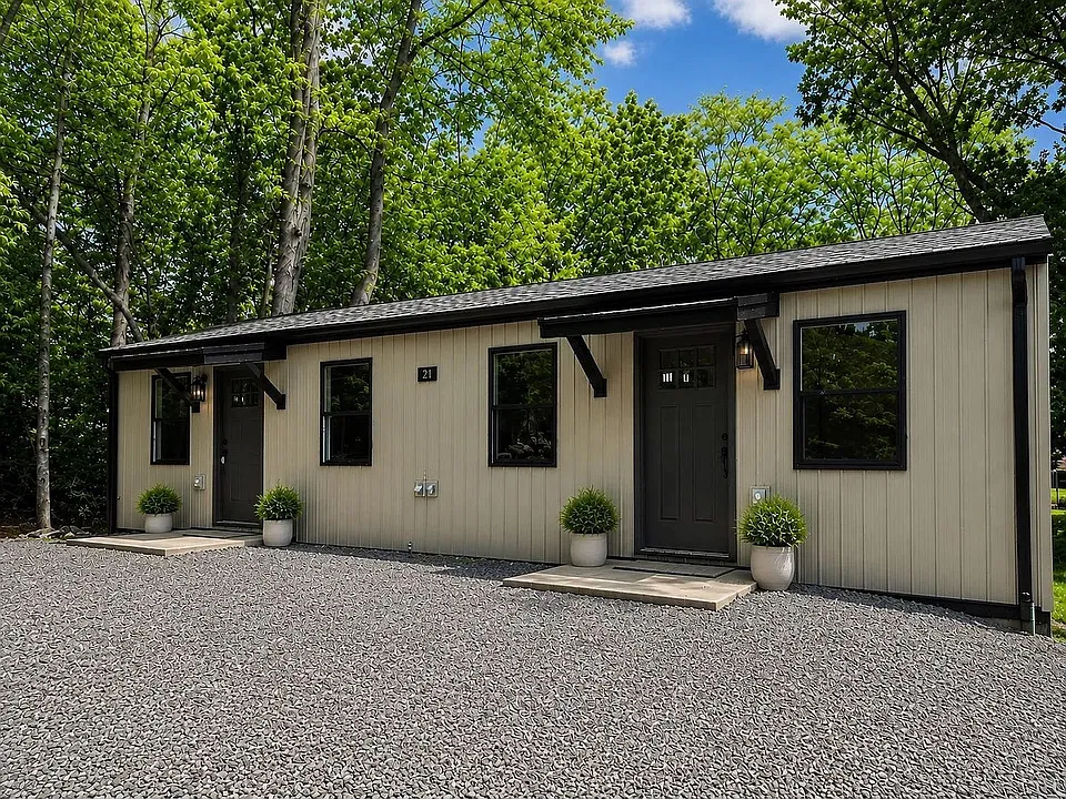 23 Proctor Dr #2
