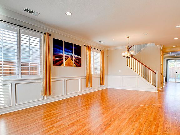 5th image of 3030 Duke Cir
