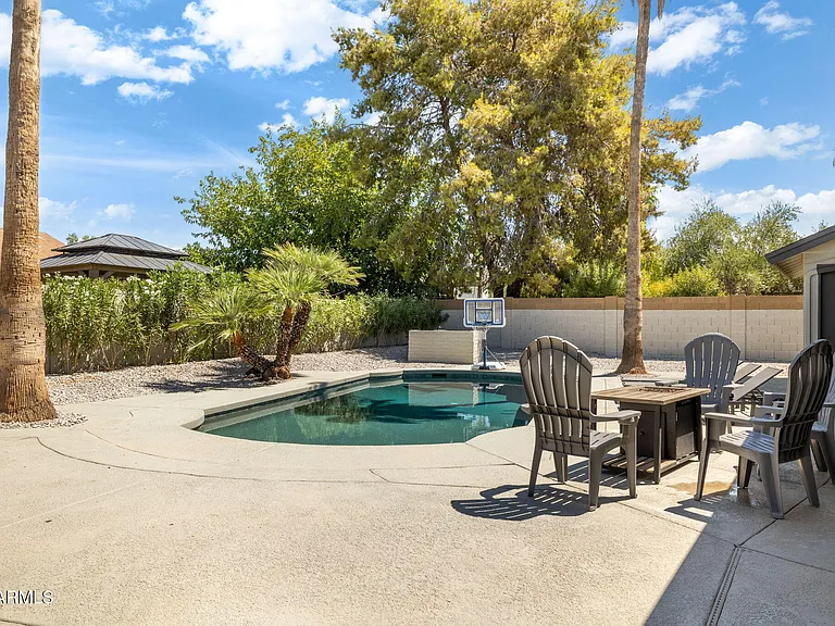 5948 E Corrine Dr — Photo 52