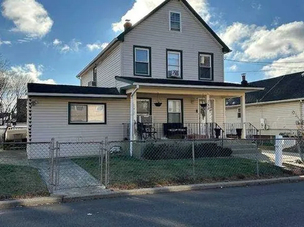 139 Roquette Ave, Elmont, NY 11003