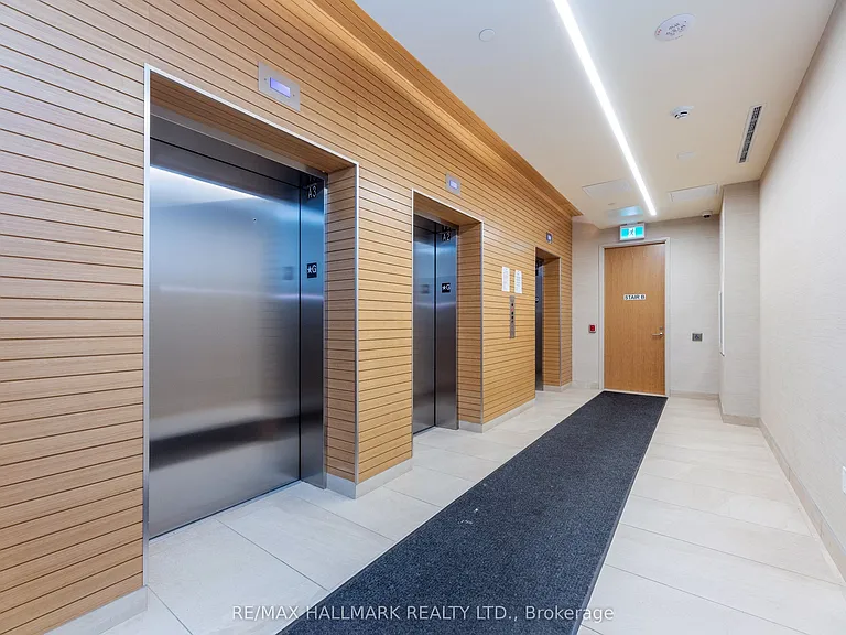 8960 Jane St #621 — Photo 18