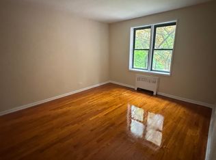 14055 Burden Cres, Jamaica, NY 11435