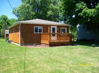 245 Circle Dr, Huntington, IN 46750