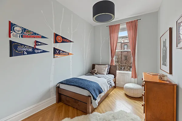 Sold by Compass | media 14