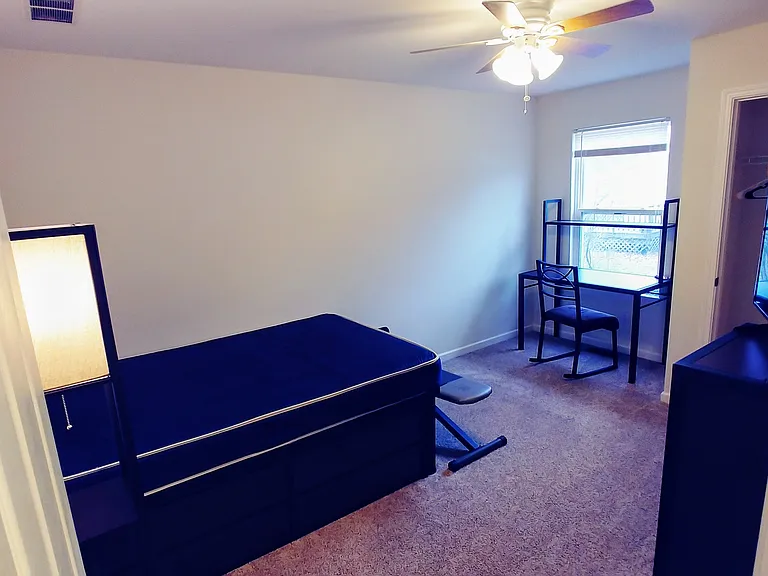 306 N Roosevelt St — Photo 5