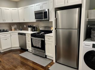 19 Hudson St FLOOR 1, Lowell, MA 01852